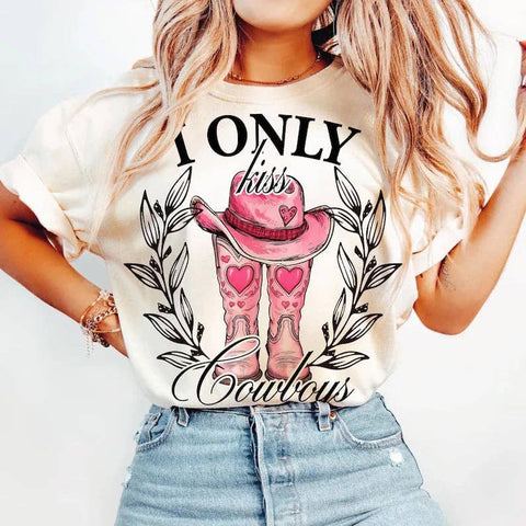 I only Kiss Cowboys Tshirt